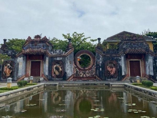 Ba Mu Temple has a graceful and photogenic charm